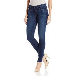 Paige Verdugo Ultra Skinny Larsen Size 28 Mid Rise Medium Wash Denim Jeans